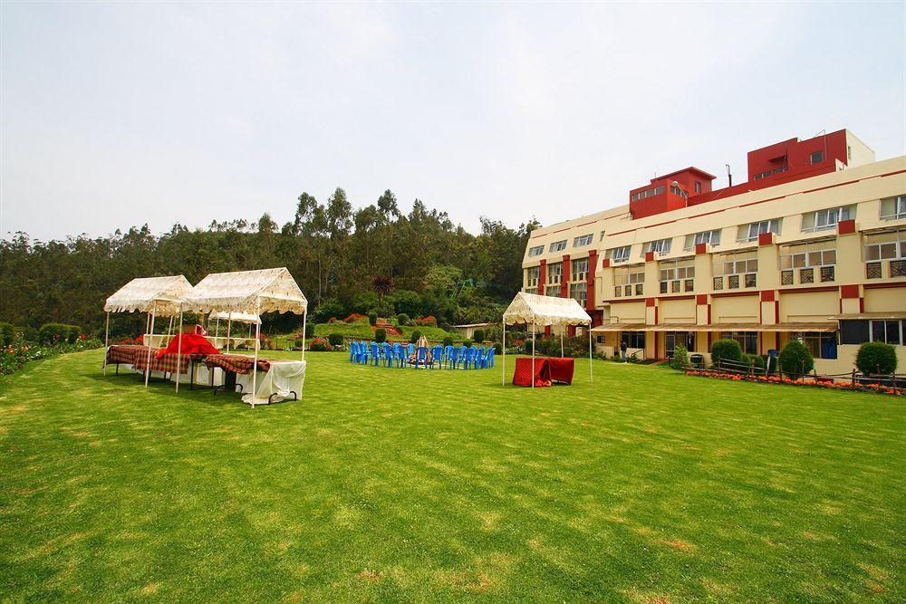 The Monarch Hotel Ooty Exterior photo