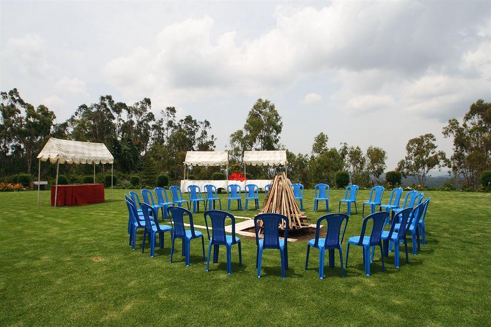 The Monarch Hotel Ooty Exterior photo